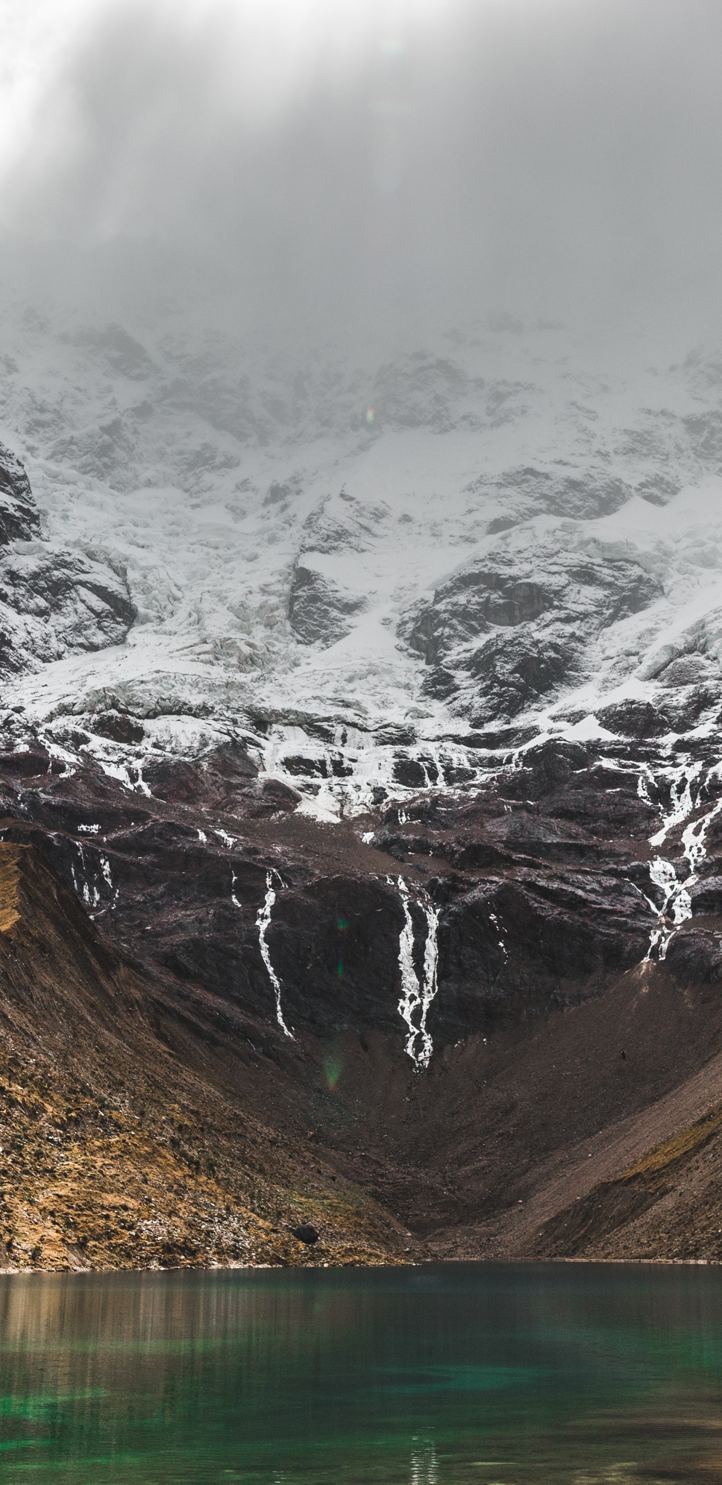 Обои горный рельеф, гора, природа, природный ландшафт, вода в разрешении 1440x2960