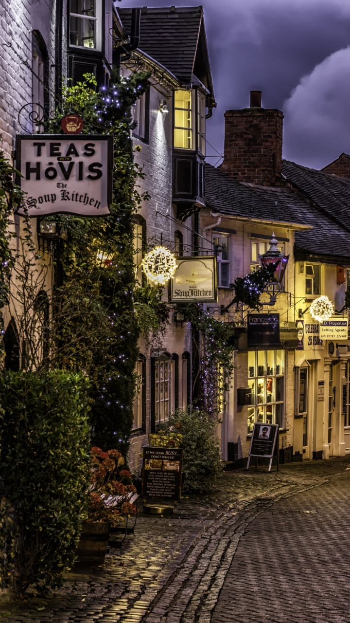 Обои Англия, улица, аллея, городок, дорога в разрешении 720x1280