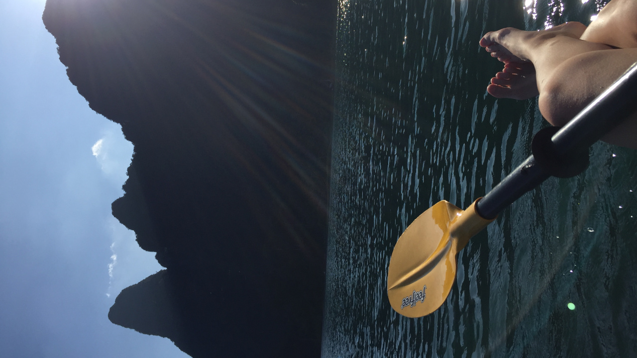 Обои вода, жидкость, жидкий, солнечный свет, блик в разрешении 1280x720