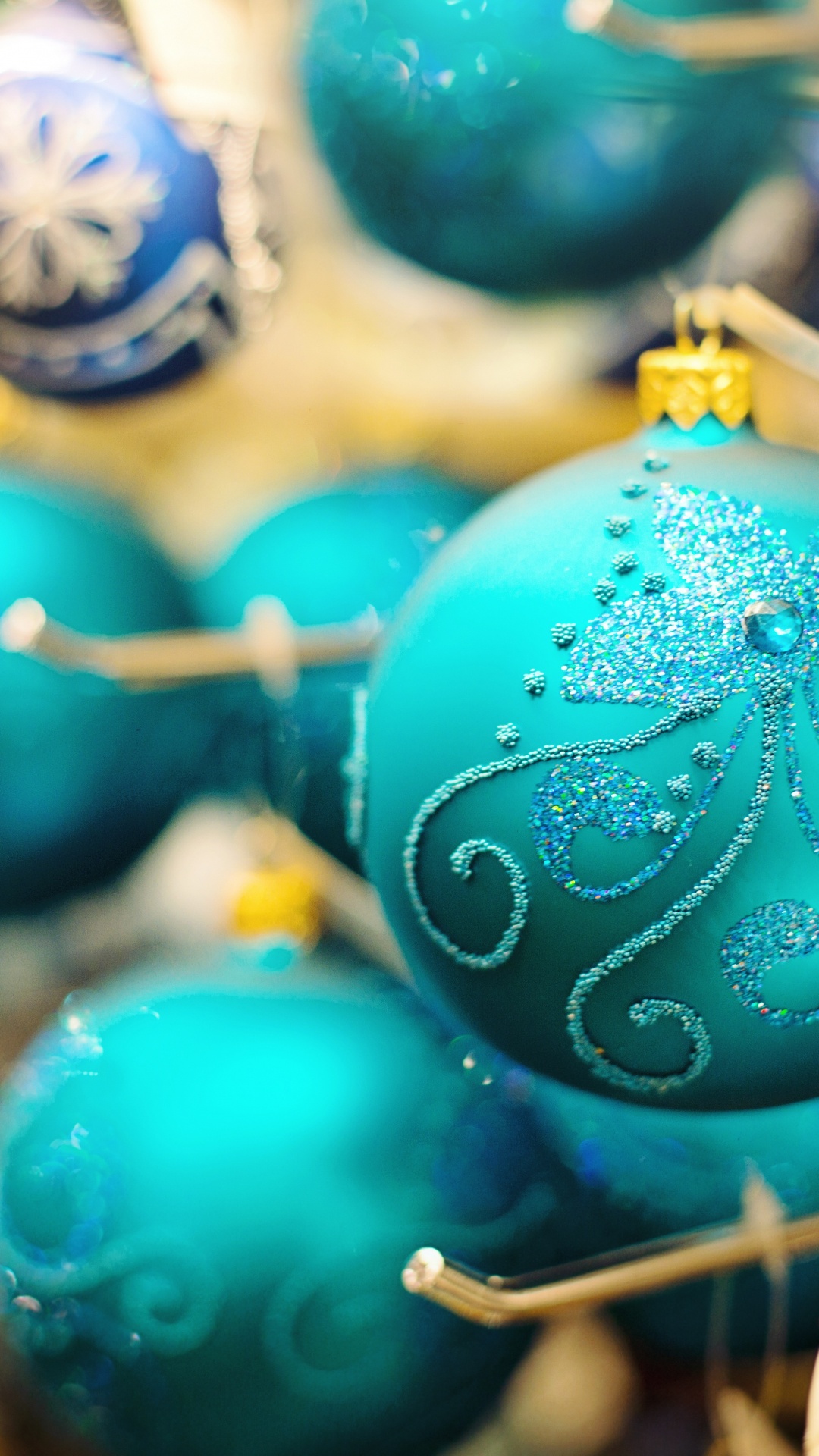 Обои Рождественские украшения, модный аксессуар, Рождество, интерьер, Новый год в разрешении 1080x1920