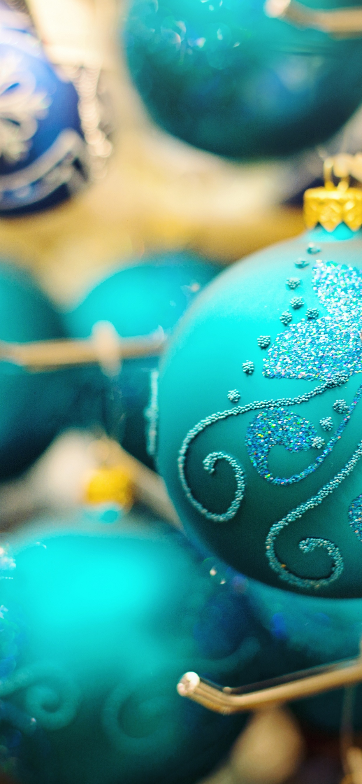 Обои Рождественские украшения, модный аксессуар, Рождество, интерьер, Новый год в разрешении 1242x2688