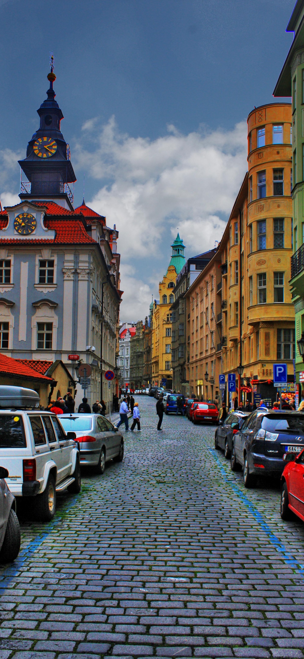 Обои ориентир, столица, город, городок, улица в разрешении 1242x2688