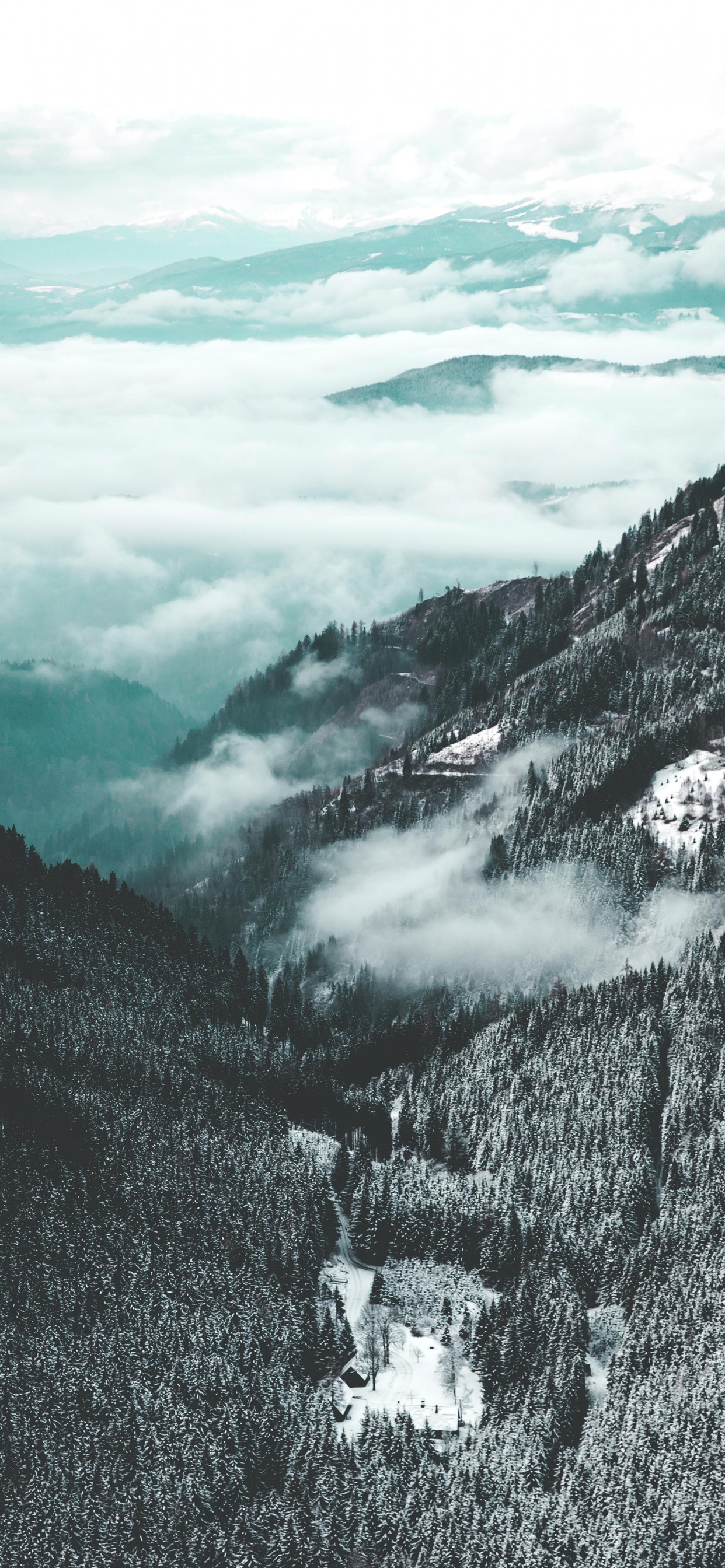 Обои гора, горный рельеф, нагорье, холм, хребет в разрешении 1242x2688