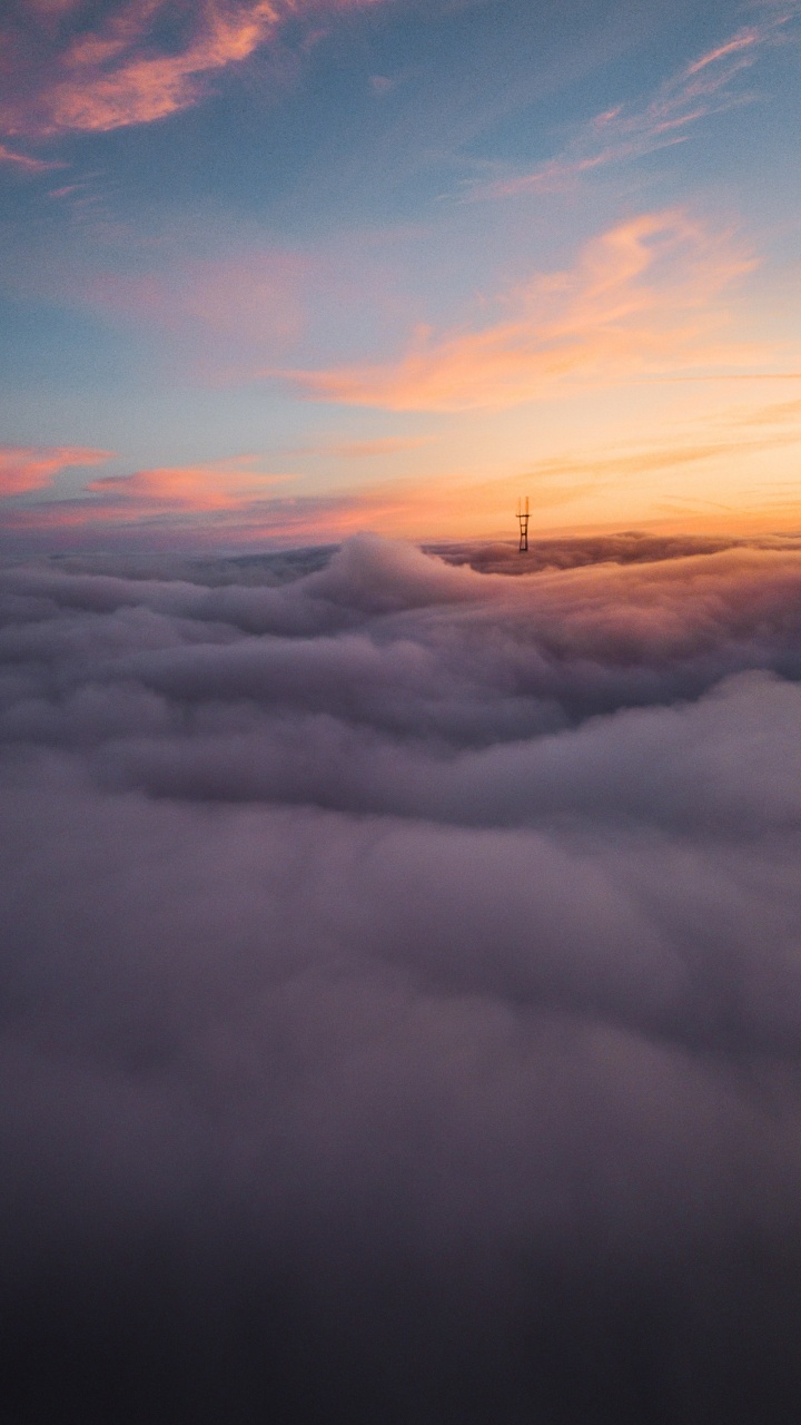 Обои полет, облако, атмосфера, послесвечение, экорегион в разрешении 720x1280