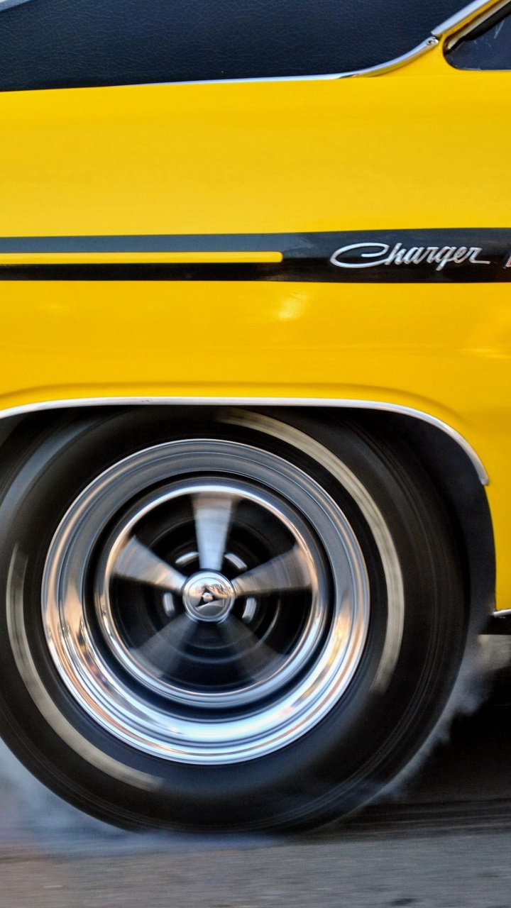 Обои легковые автомобили, спорткар, вождение, мускул кар, двигатель в разрешении 720x1280