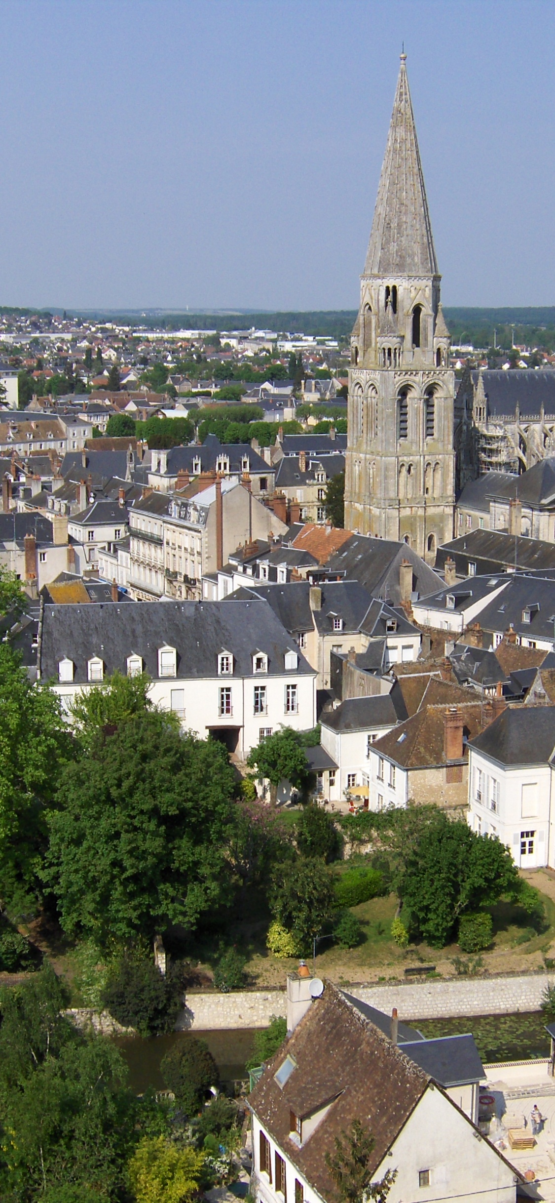 Обои Vendme, Куломье-Ла-Тур, городок, город, городской район в разрешении 1125x2436