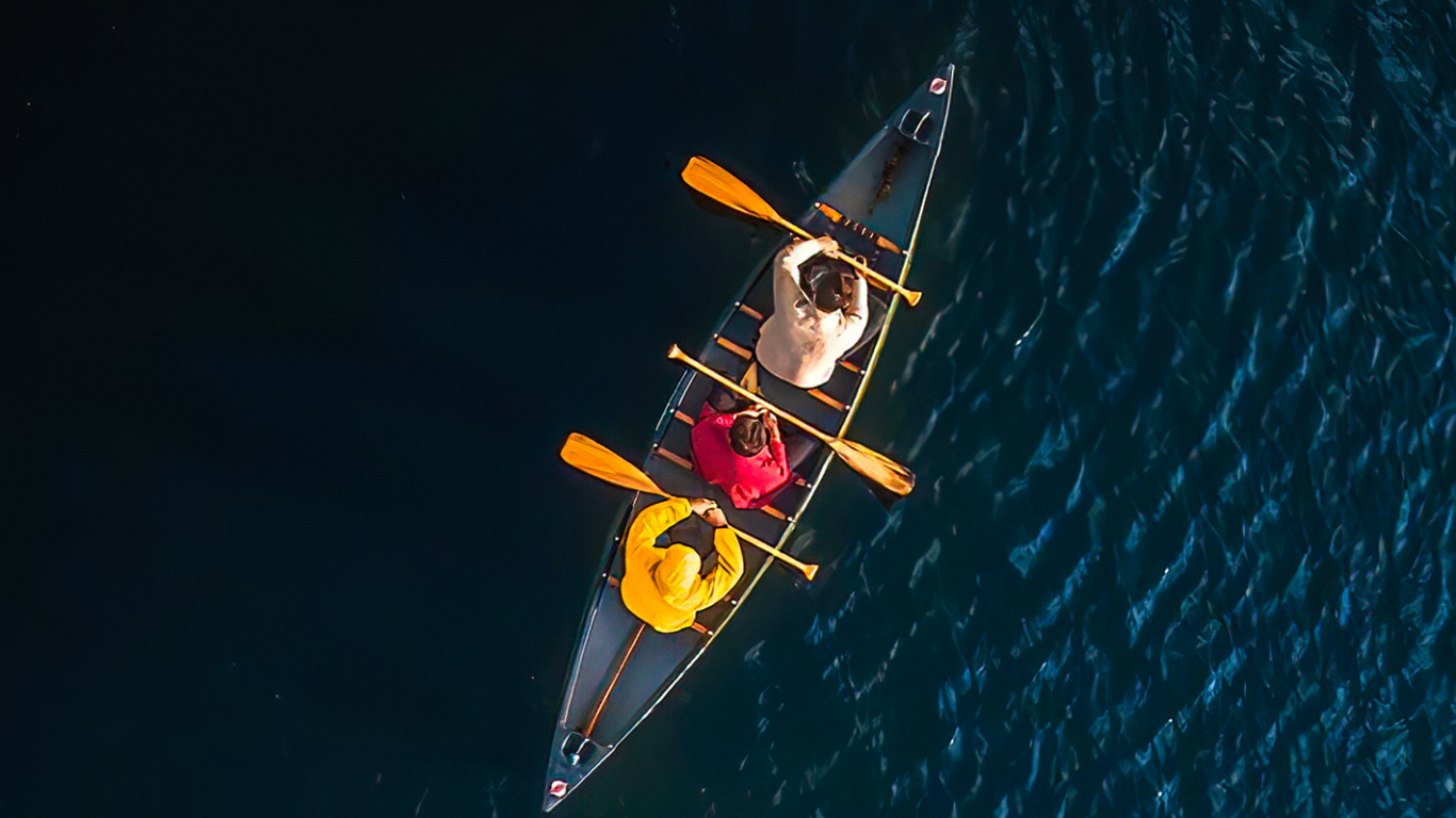 Обои вода, лодка, судно, отдых, озеро в разрешении 1366x768