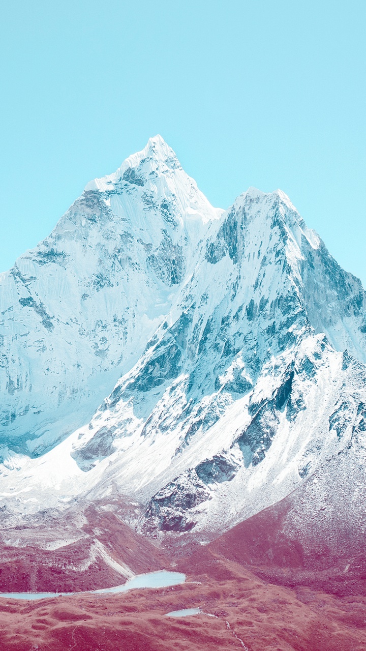 Обои яблоко, гора, снег, природный ландшафт, склон в разрешении 720x1280