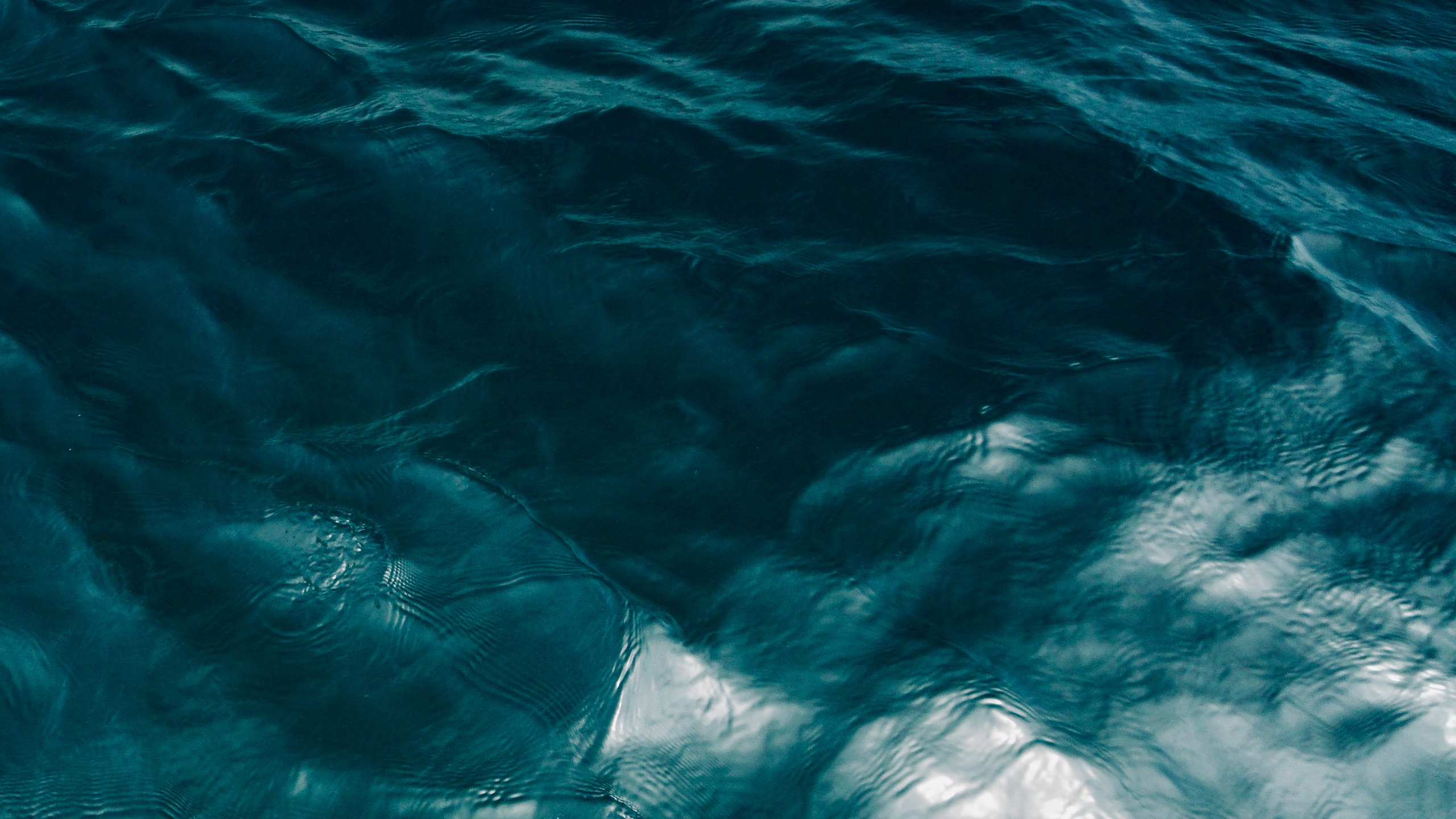 Обои вода, синий, Аква, океан, море в разрешении 2560x1440