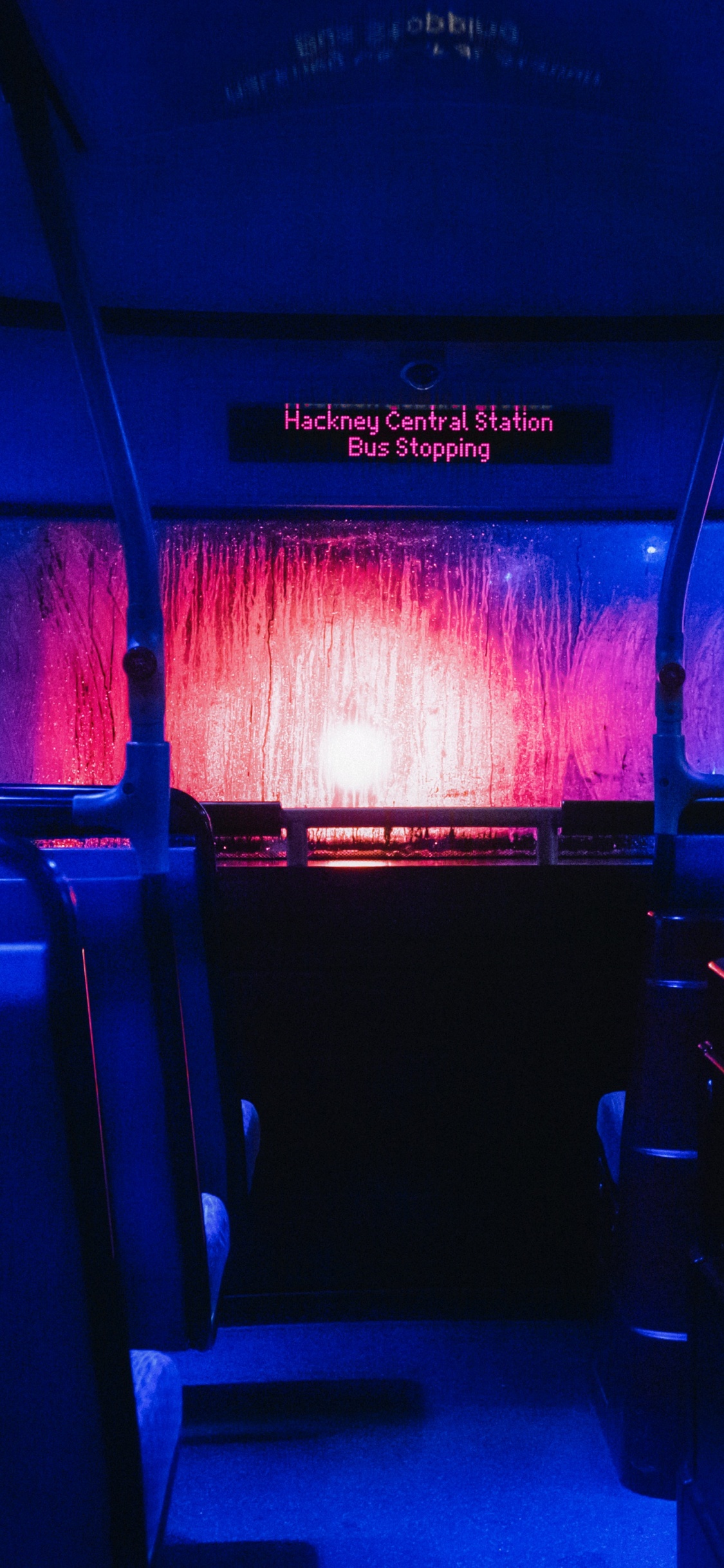 Обои эстетическое vaporwave, хип хоп музыка, Amazon Музыка, лондонский призрак, Тип Бить в разрешении 1125x2436