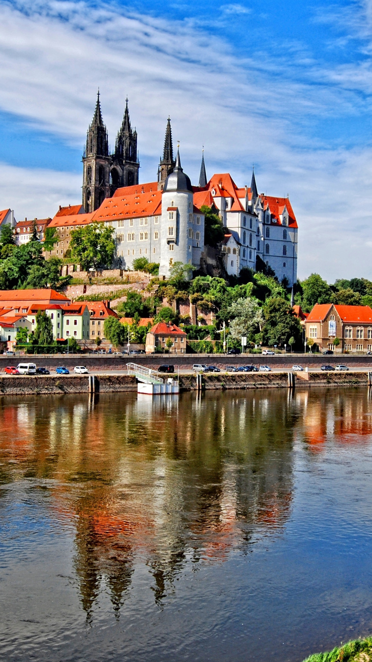 Обои Эльба, отражение, водный путь, городок, реки в разрешении 750x1334