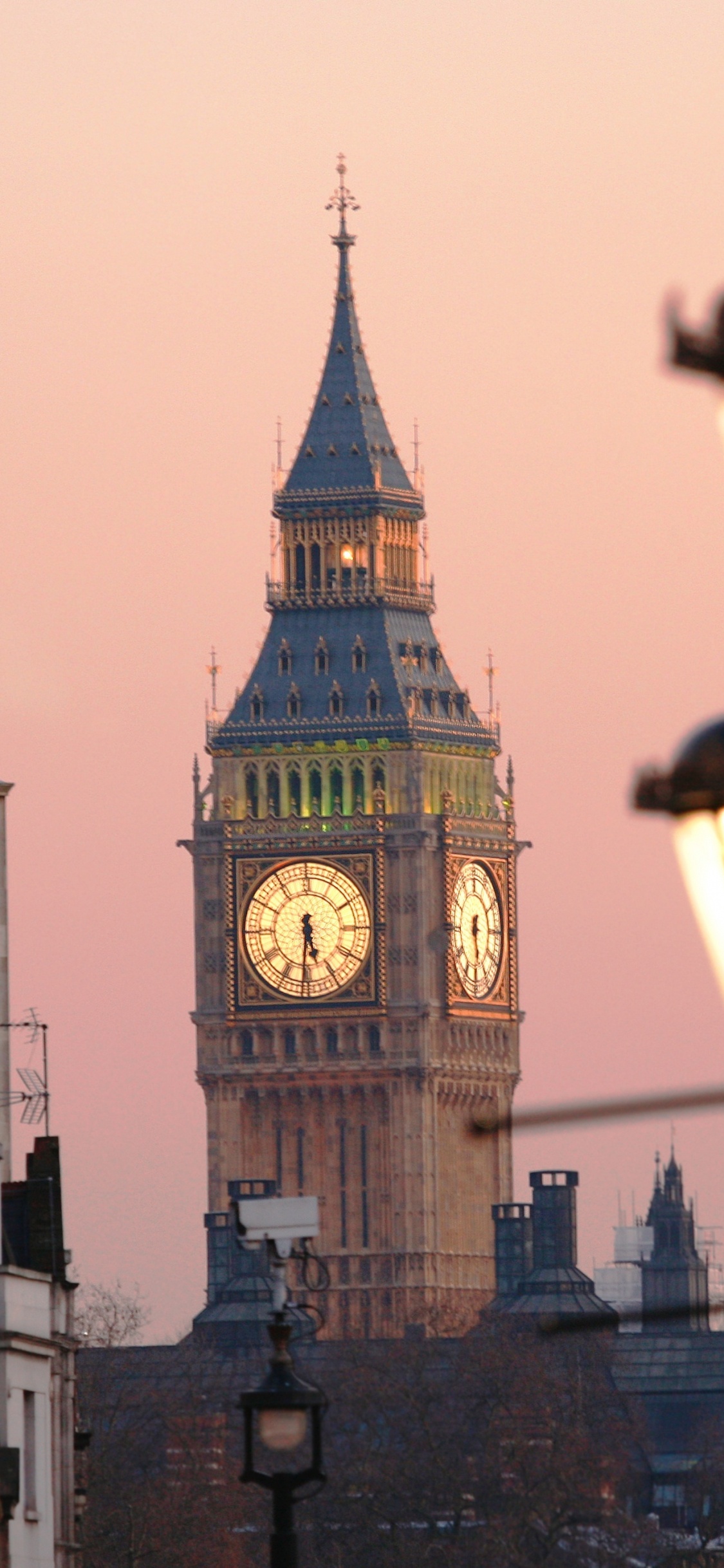 Обои Биг Бен, ориентир, городок, осветительная арматура, город в разрешении 1125x2436