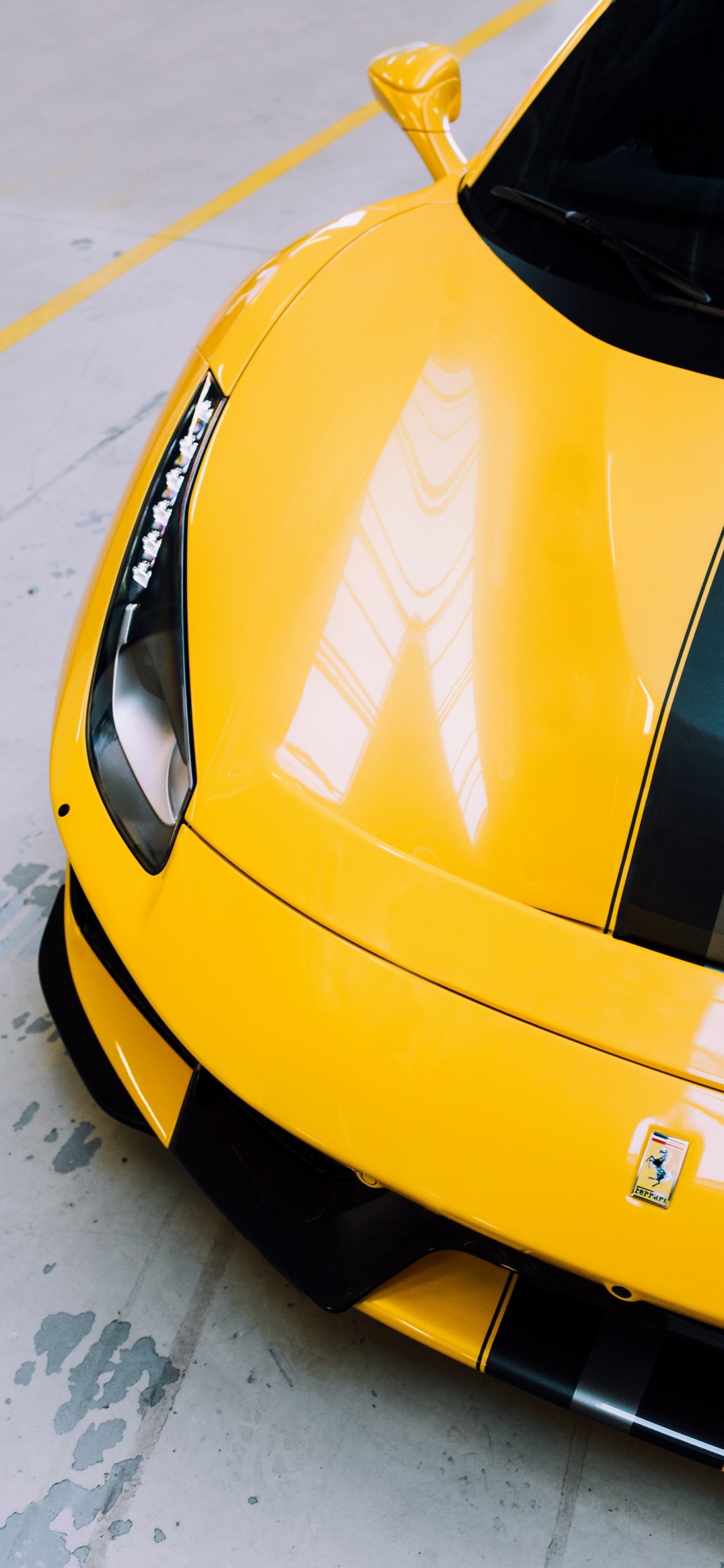 Обои Феррари 458, легковые автомобили, спорткар, Ferrari, Феррари ЛаФеррари Фильм в разрешении 1125x2436