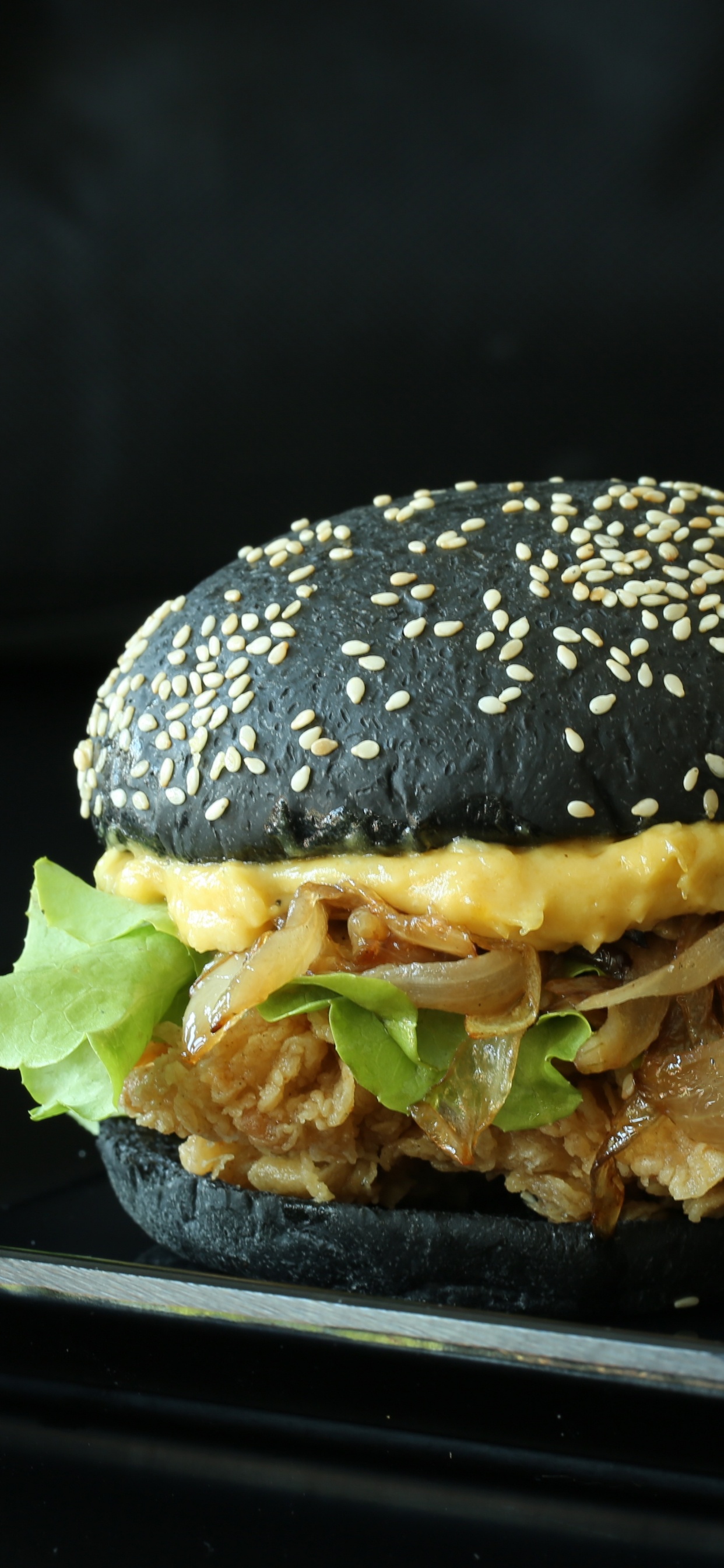 Обои гамбургер, Чизбургер, быстрое питание, картофель фри, пища в разрешении 1242x2688