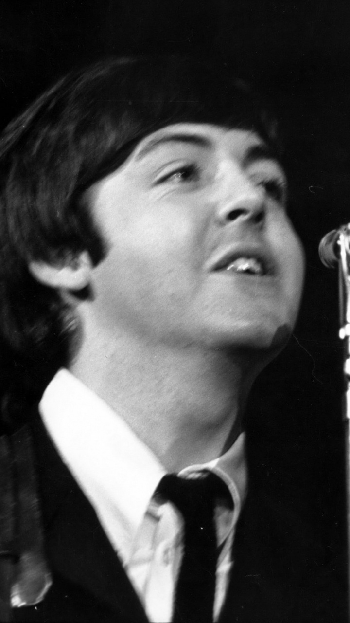 Обои The Beatles, Джордж Харрисон, Представление, пение, музыка в разрешении 720x1280