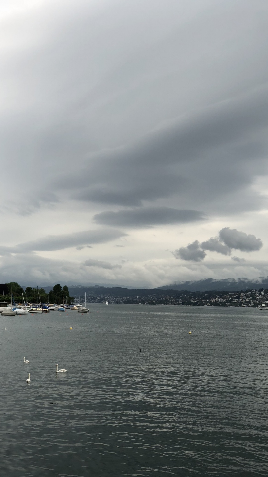 Обои облако, гидроресурсы, водный путь, жидкий, Банк в разрешении 1080x1920