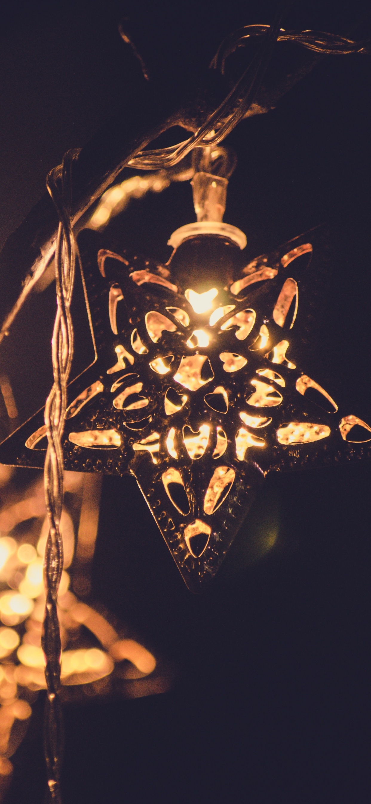 Обои тепло, свет, освещение, темнота, космос в разрешении 1242x2688