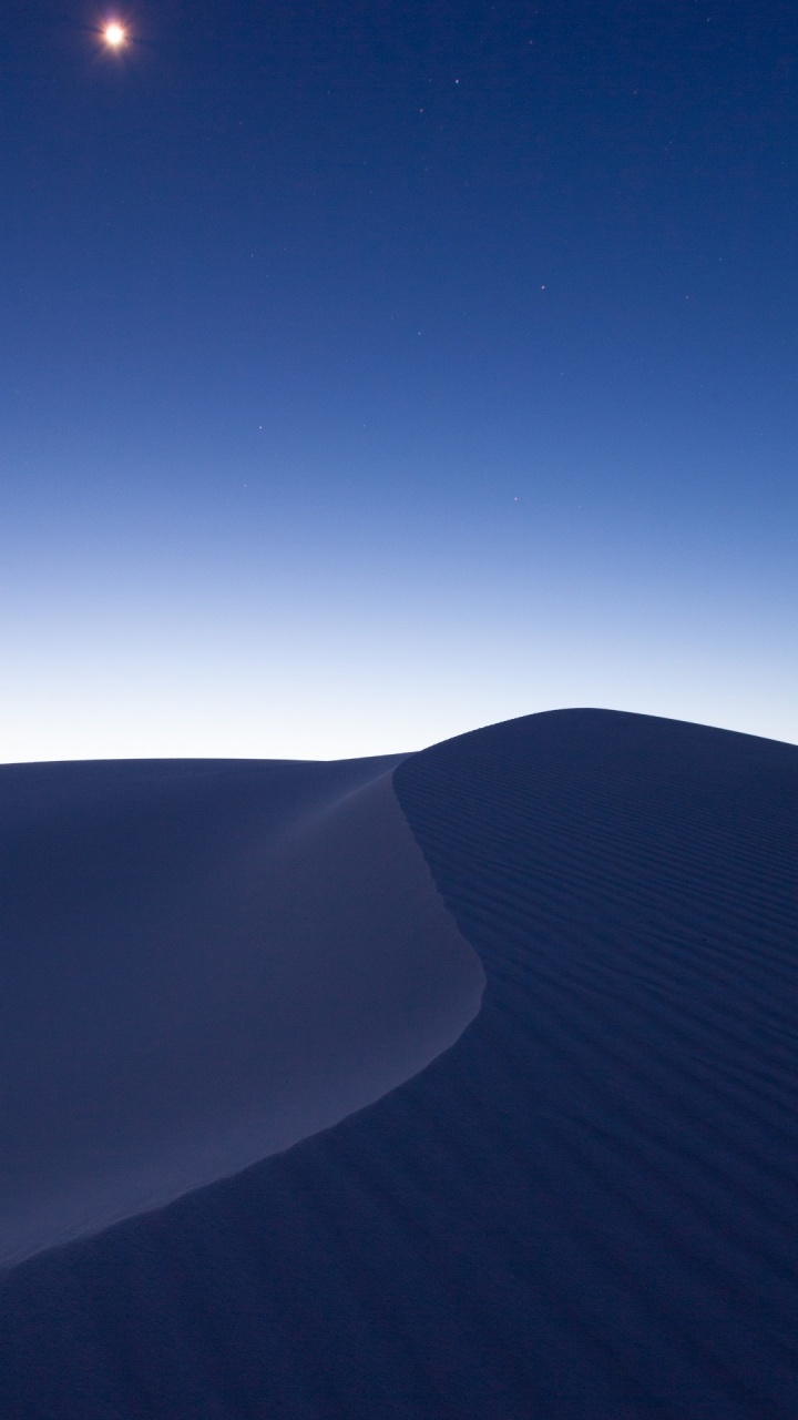 Обои склон, пейзаж, горизонт, электрик, природный ландшафт в разрешении 720x1280