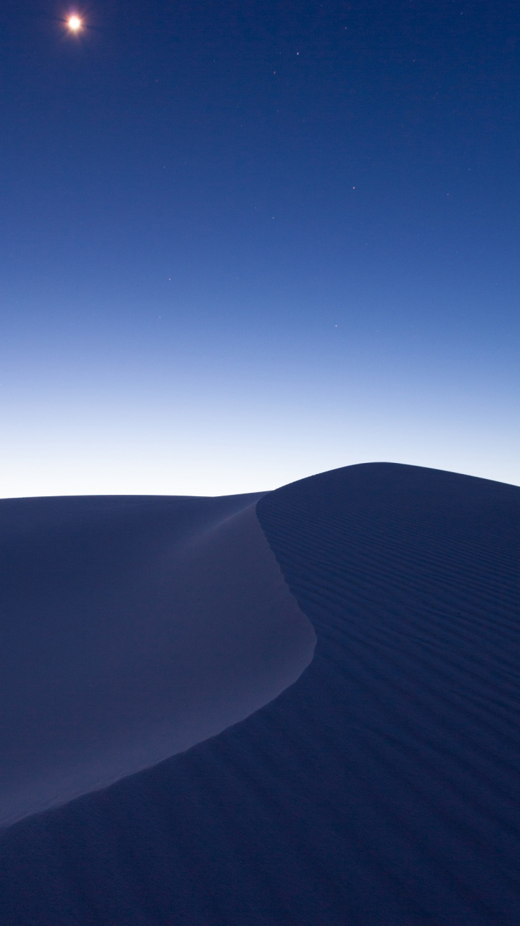 Обои склон, пейзаж, горизонт, электрик, природный ландшафт в разрешении 750x1334