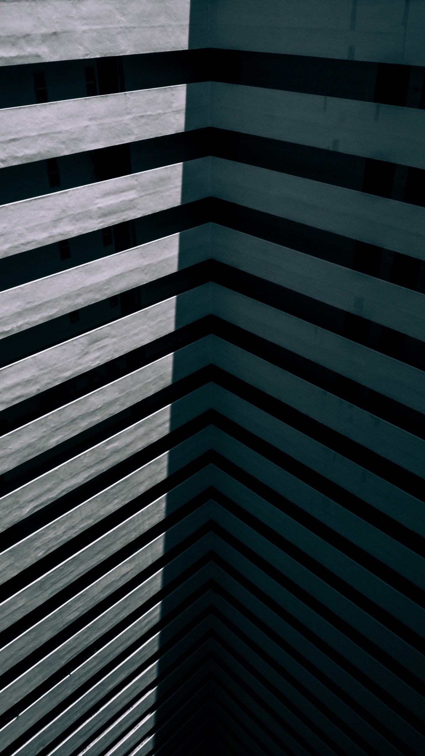 Обои здание, архитектура, синий, зеленый, линия в разрешении 1440x2560