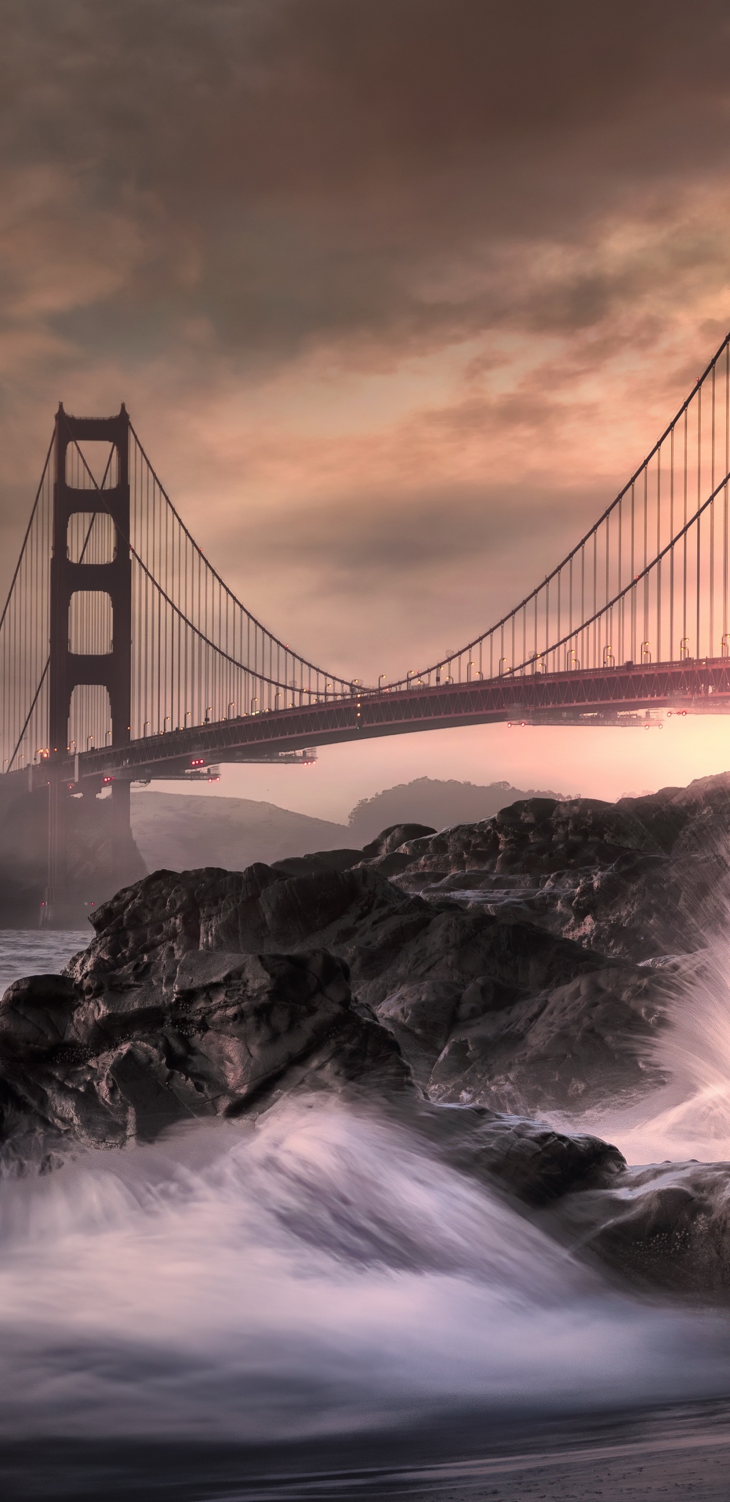 Обои мост Golden Gate, Бейкер-Бич, Сан-Франциско-Окленд Бэй-Бридж, облако, вода в разрешении 1440x2960