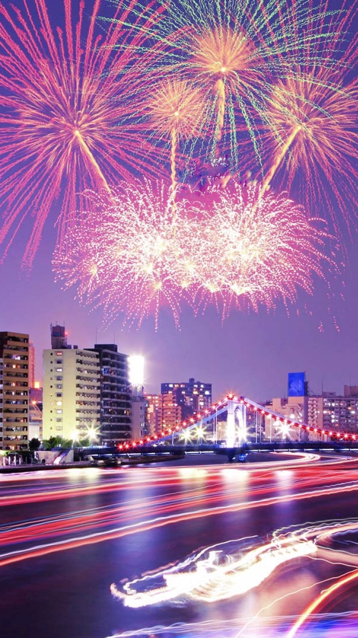 Обои Фестиваль Фейерверков Сумидагава, салют, городской пейзаж, ориентир, город в разрешении 720x1280