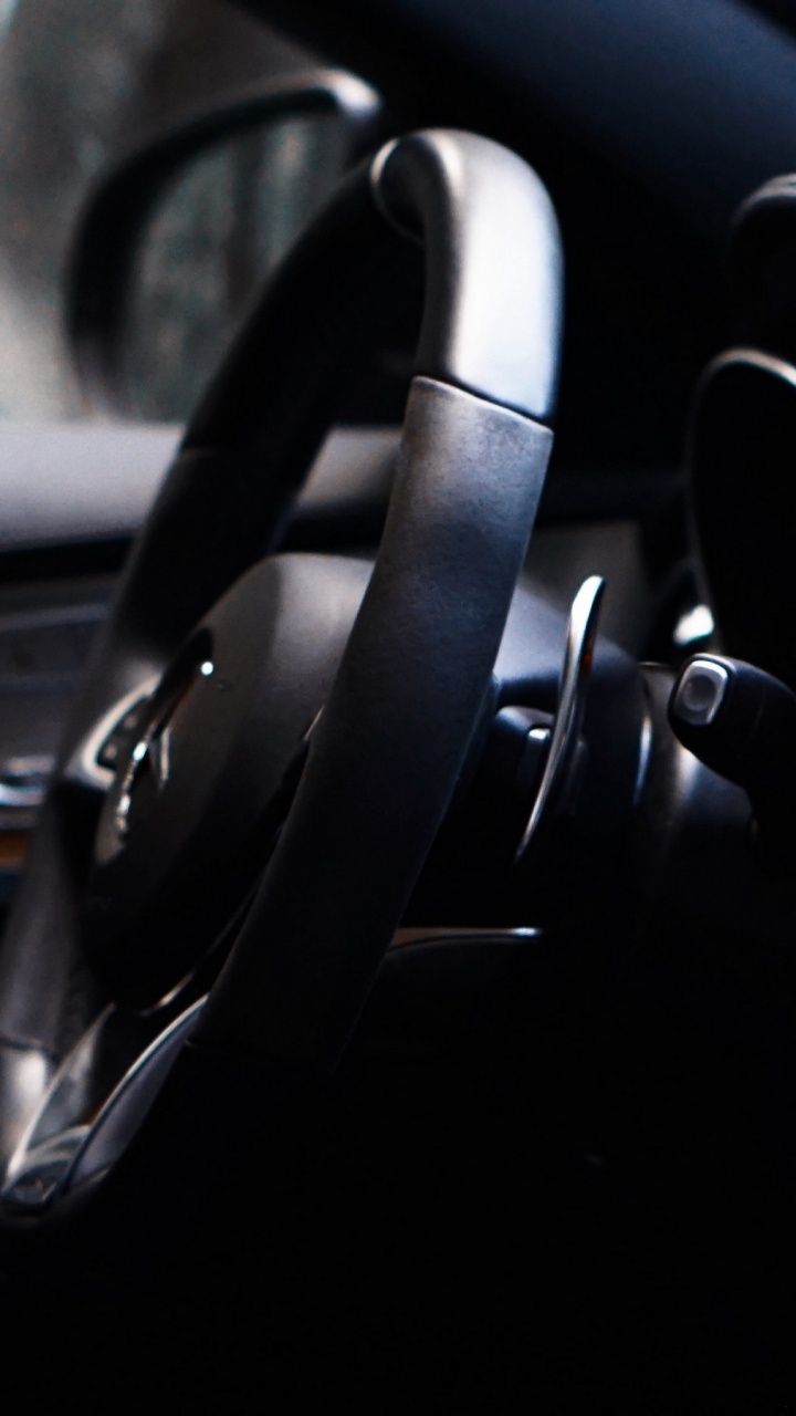 Обои рулевое колесо, Король, спорткар, рулевое управление, Mercedes-Benz CLS-Class в разрешении 720x1280