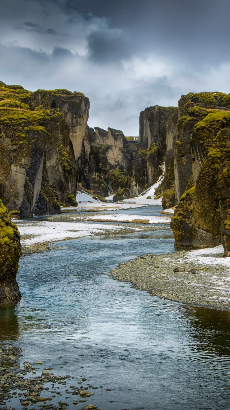 Обои отдаленные ущелья, облако, вода, гидроресурсы, гора в разрешении 750x1334