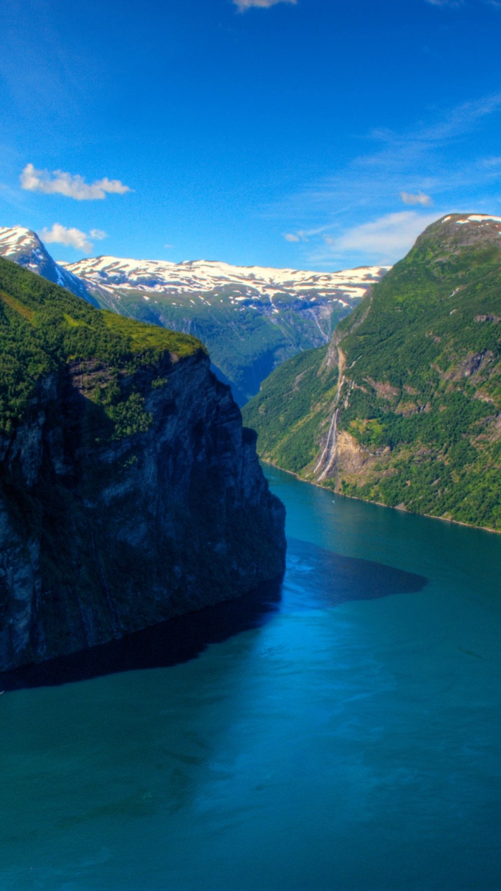 Обои гейрангер, фьорд, природа, нагорье, дикая местность в разрешении 720x1280