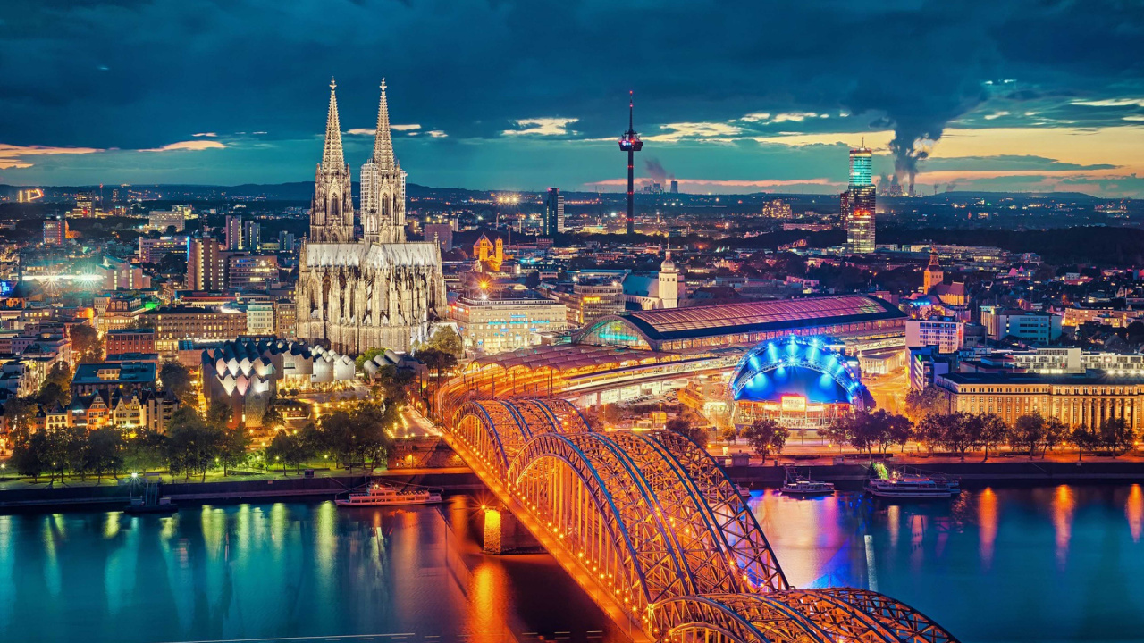 Обои городской пейзаж, город, ориентир, городской район, отражение в разрешении 1280x720