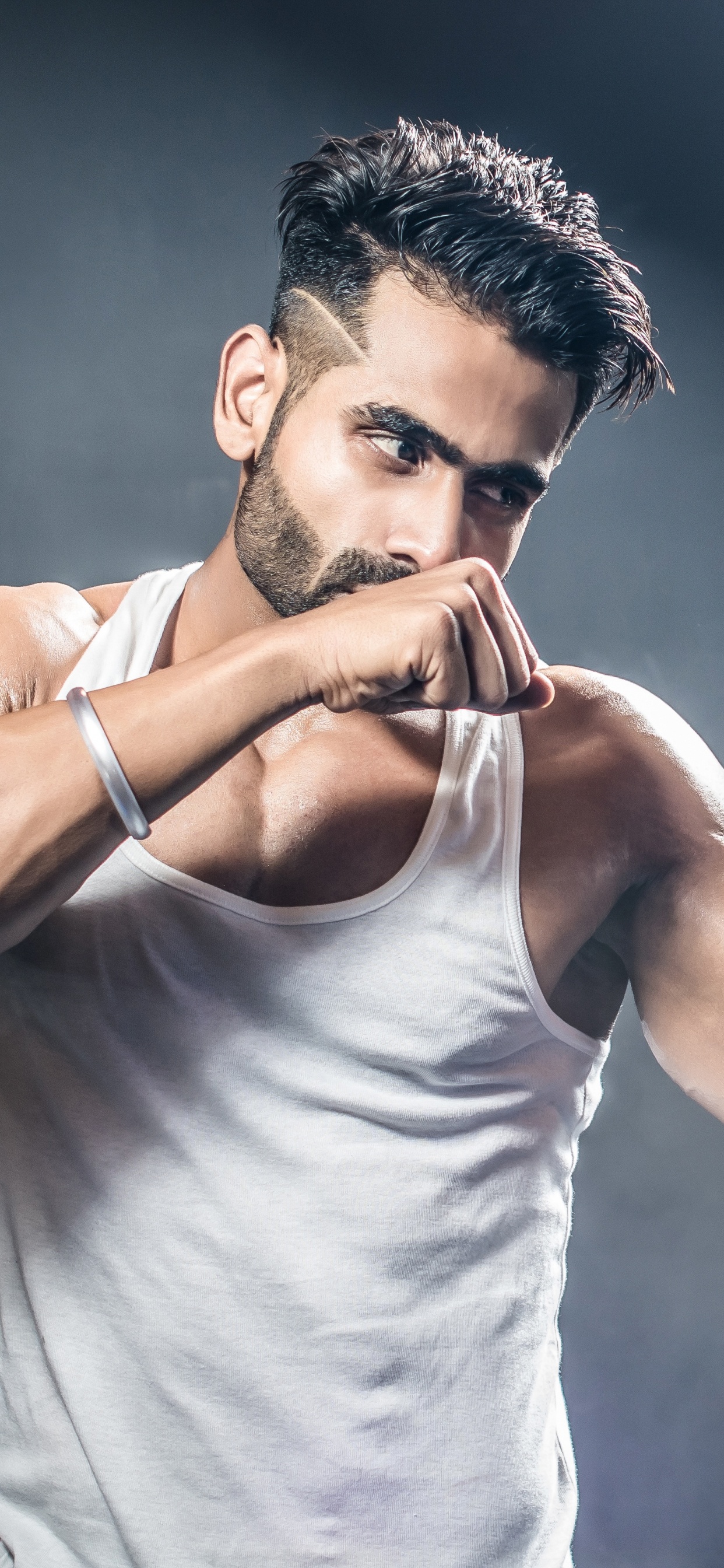 Обои физическая подготовка, мышца, рука, бокс, занятие спортом в разрешении 1242x2688