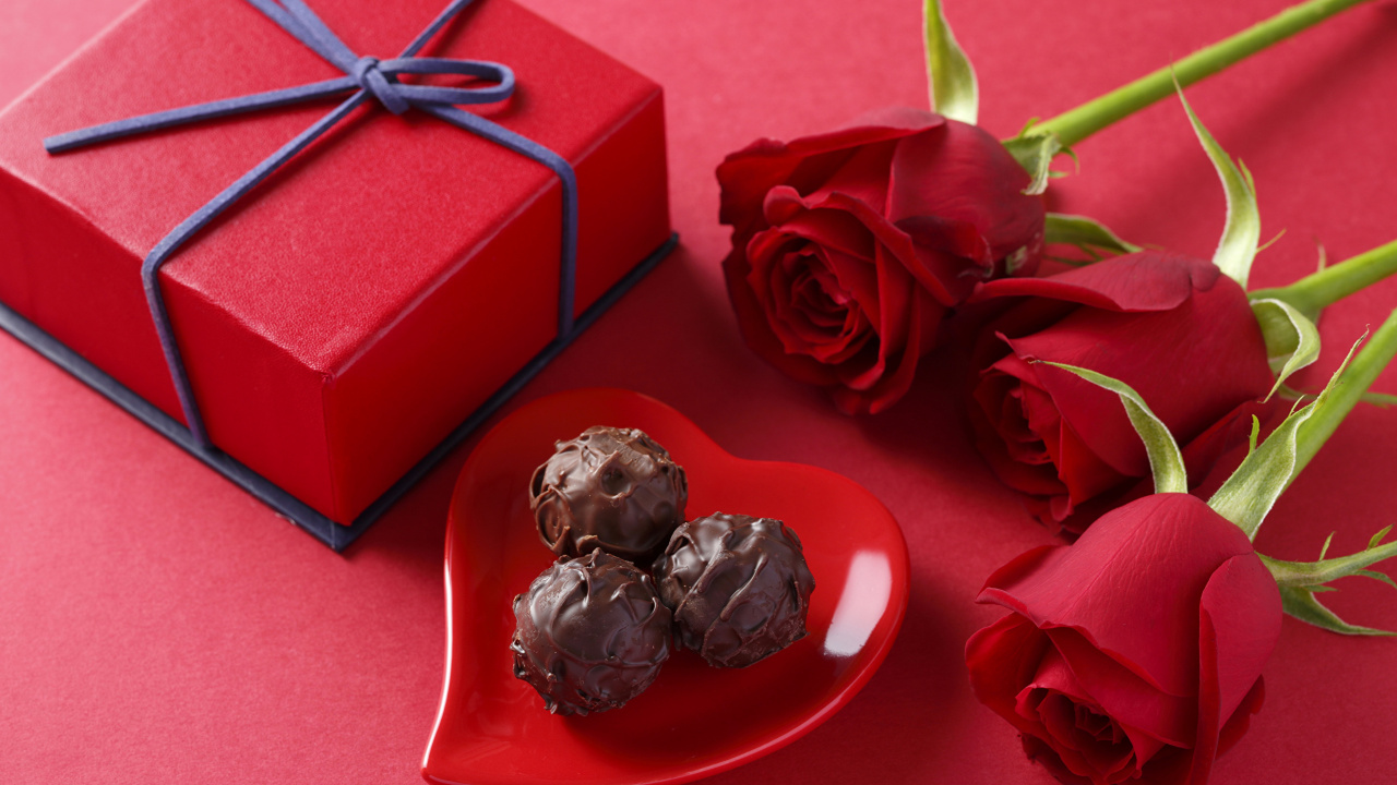 Обои шоколад, конфета, День Святого Валентина, пралине, кондитерские изделия в разрешении 1280x720