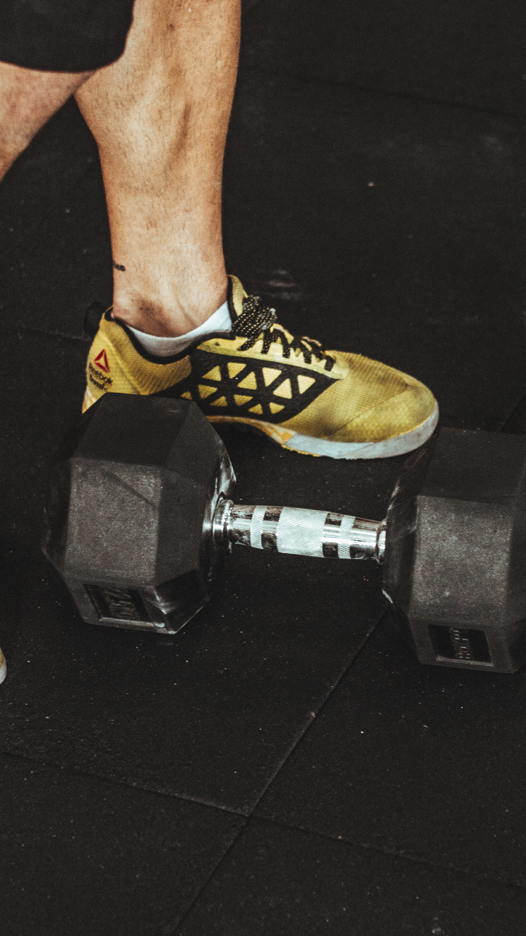 Обои силовые тренировки, Скейт обувь, сустав, Лонгбординг, физическая подготовка в разрешении 750x1334