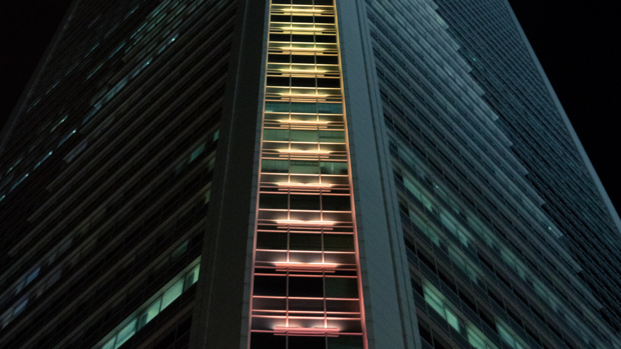 Обои архитектура, небоскреб, городской район, ориентир, метрополия в разрешении 1280x720