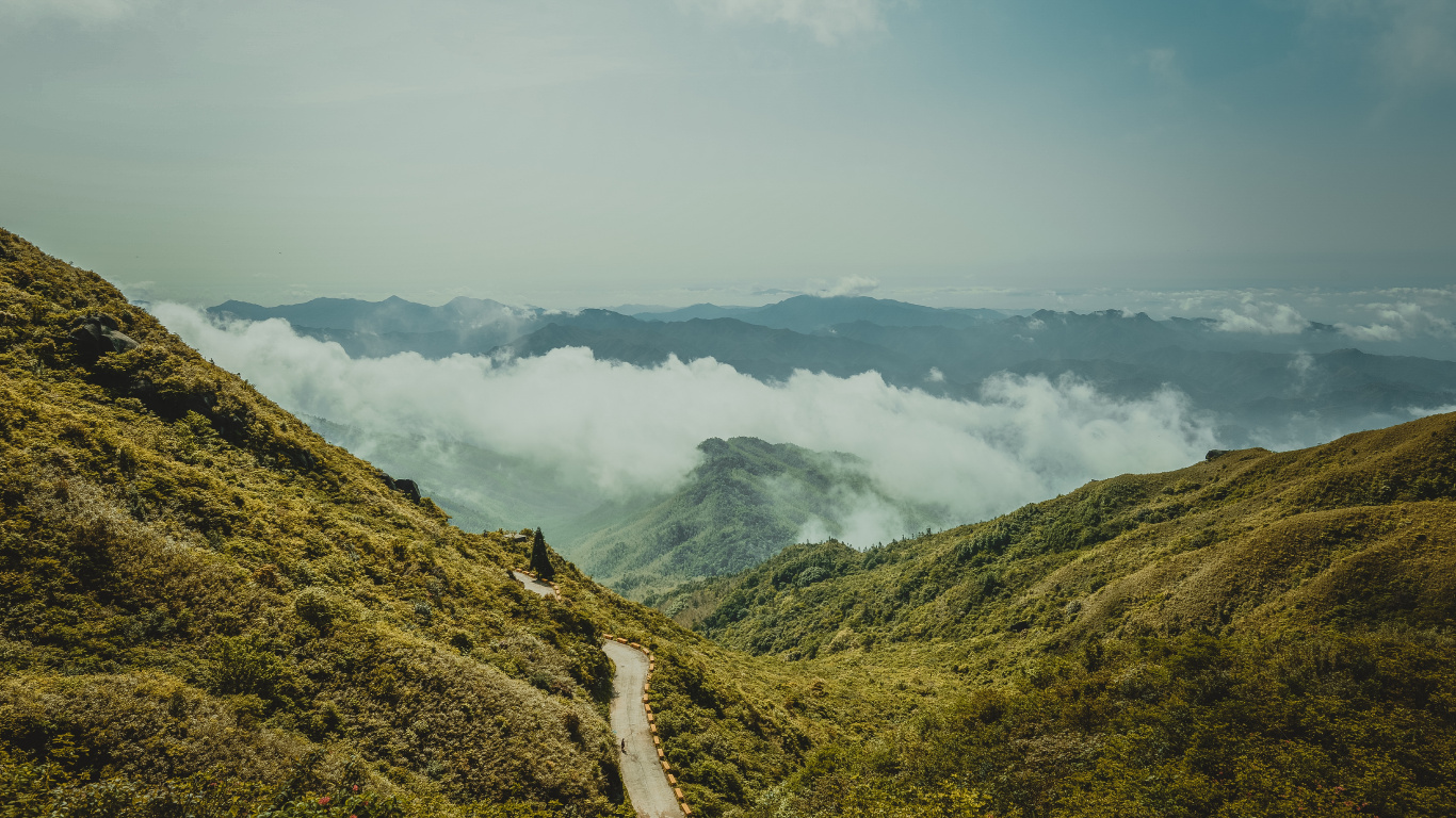 Обои горный рельеф, гора, нагорье, горный хребет, Долина в разрешении 1366x768