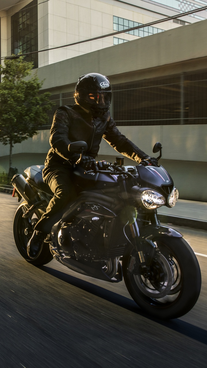 Обои Мотоциклы Triumph, мотоцикл, мотоспорт, авто, крейсер в разрешении 720x1280