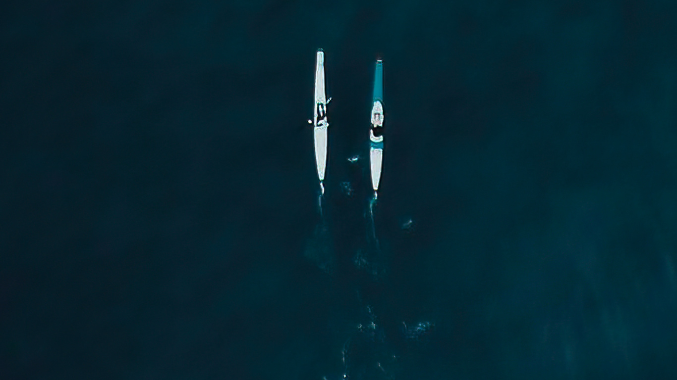 Обои вода, синий, судно, электрик, озеро в разрешении 1366x768