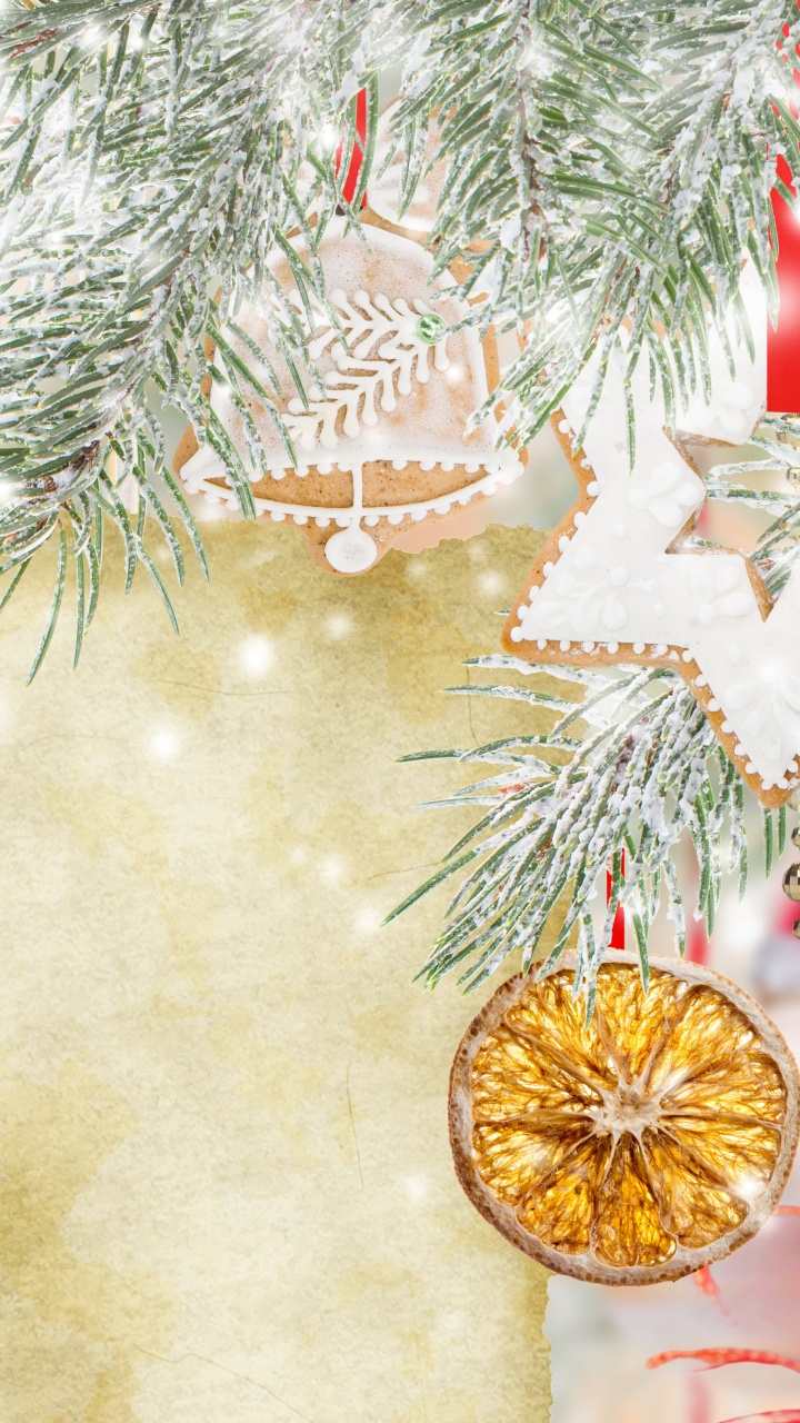 Обои Рождественский день, елка, рождественский орнамент, пихта, Рождественские украшения в разрешении 720x1280