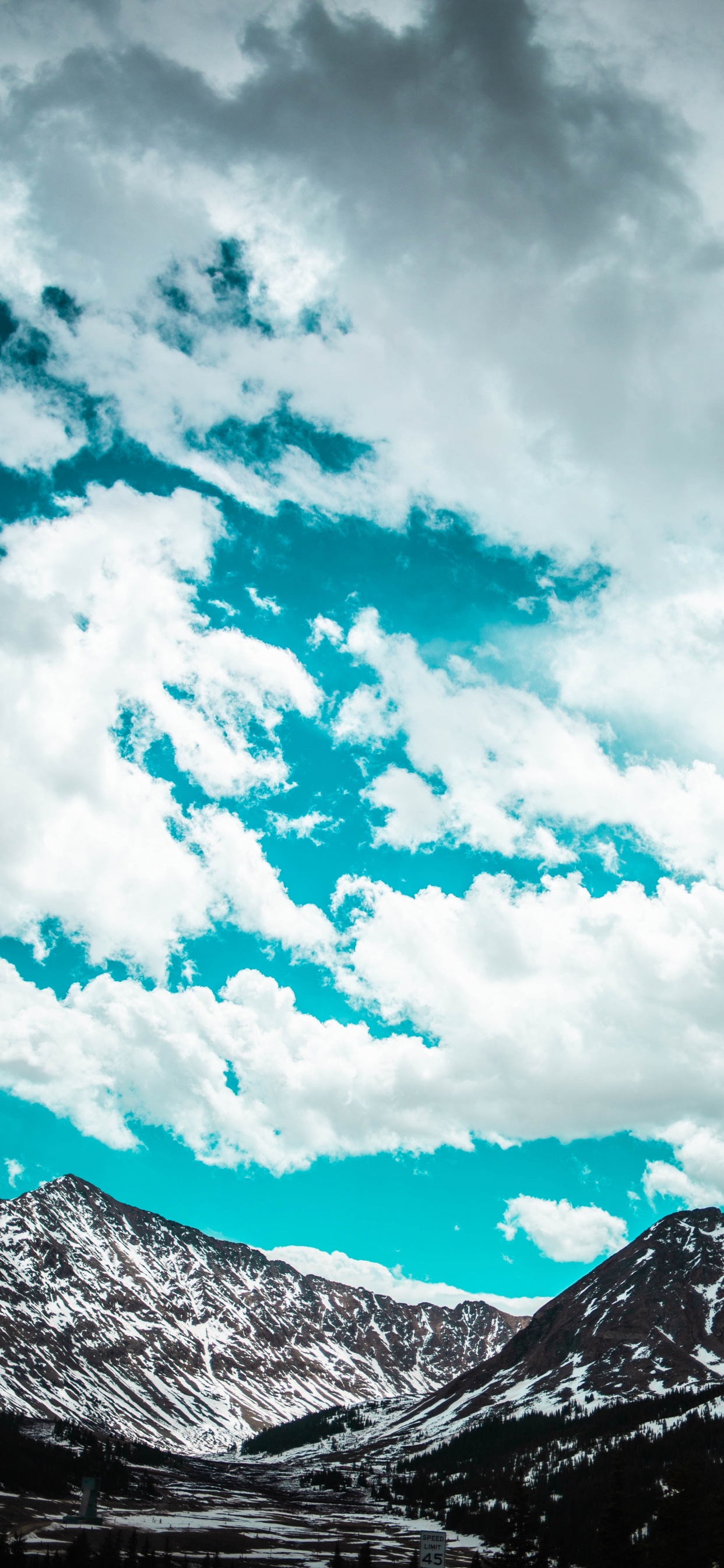 Обои горный хребет, облако, природа, горный рельеф, гора в разрешении 1242x2688