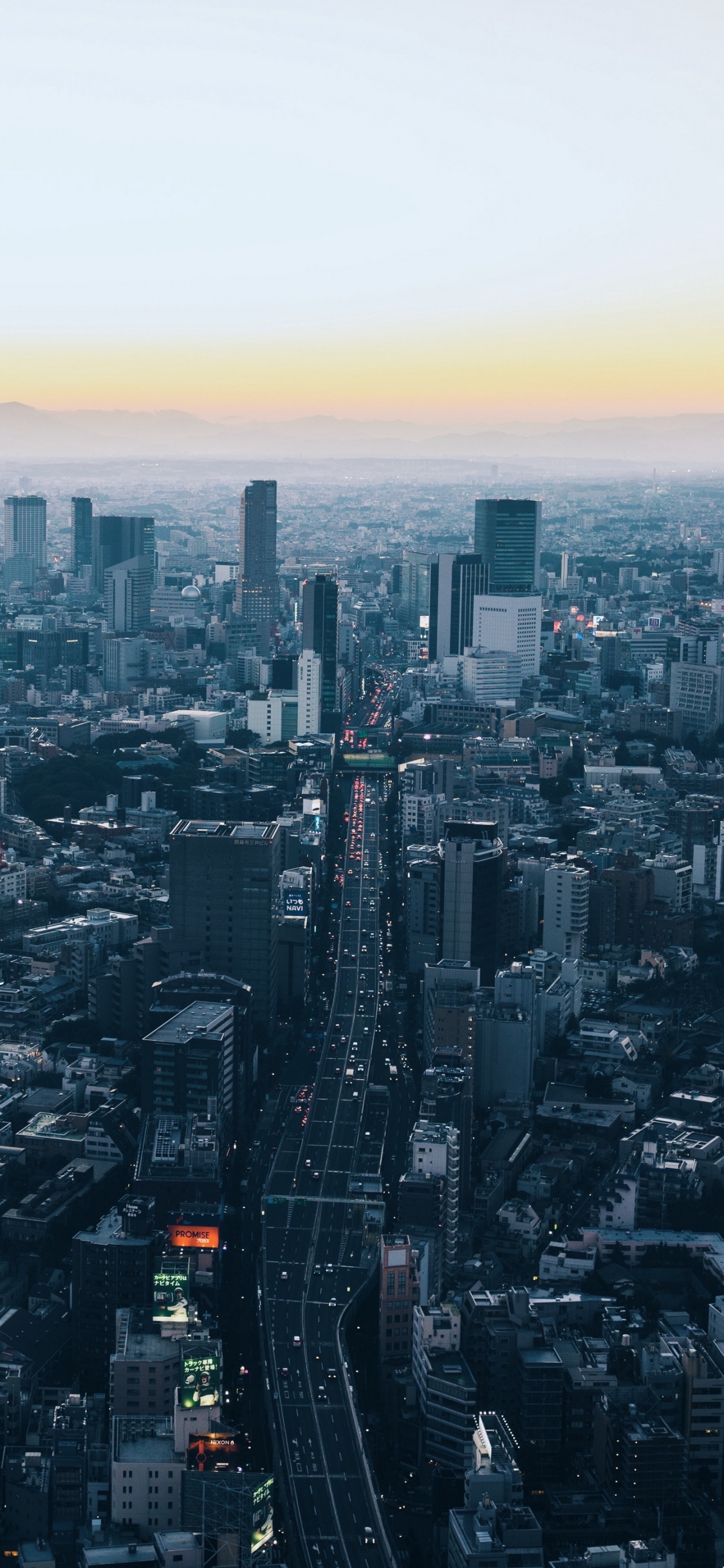 Обои городской пейзаж, городской район, город, метрополия, небоскреб в разрешении 1125x2436