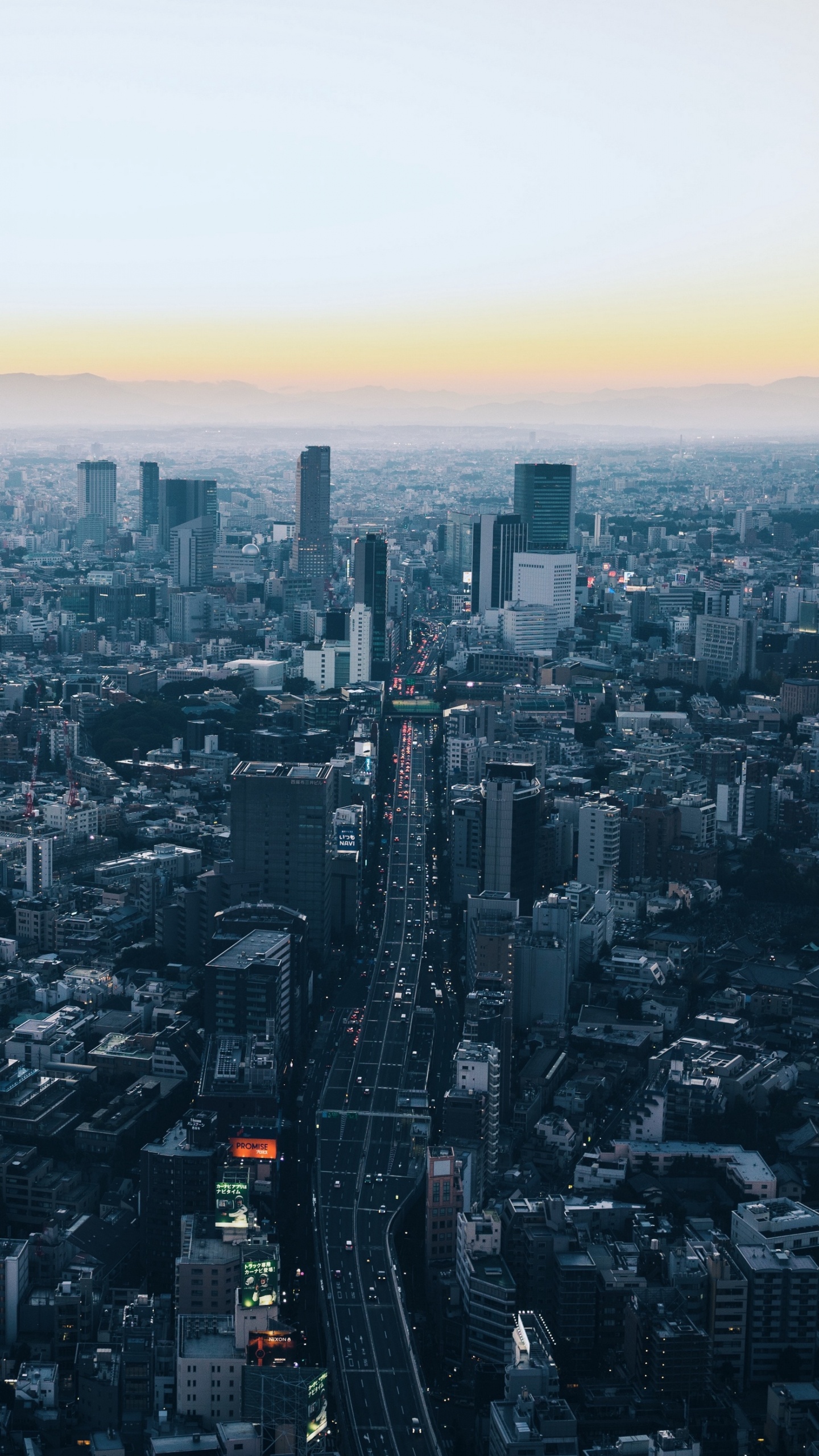 Обои городской пейзаж, городской район, город, метрополия, небоскреб в разрешении 1440x2560