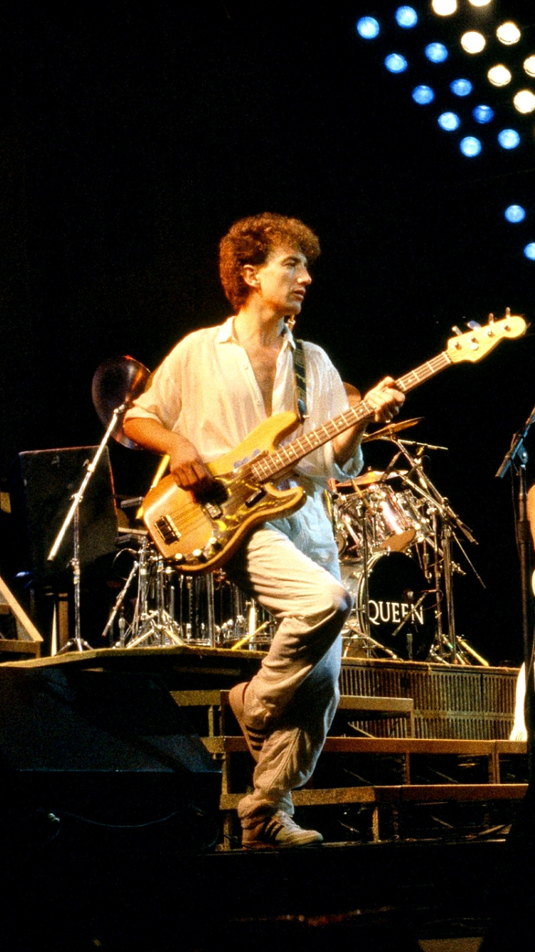 Обои Рок в Рио, Работы Тур, Королева, концерт, Представление в разрешении 750x1334