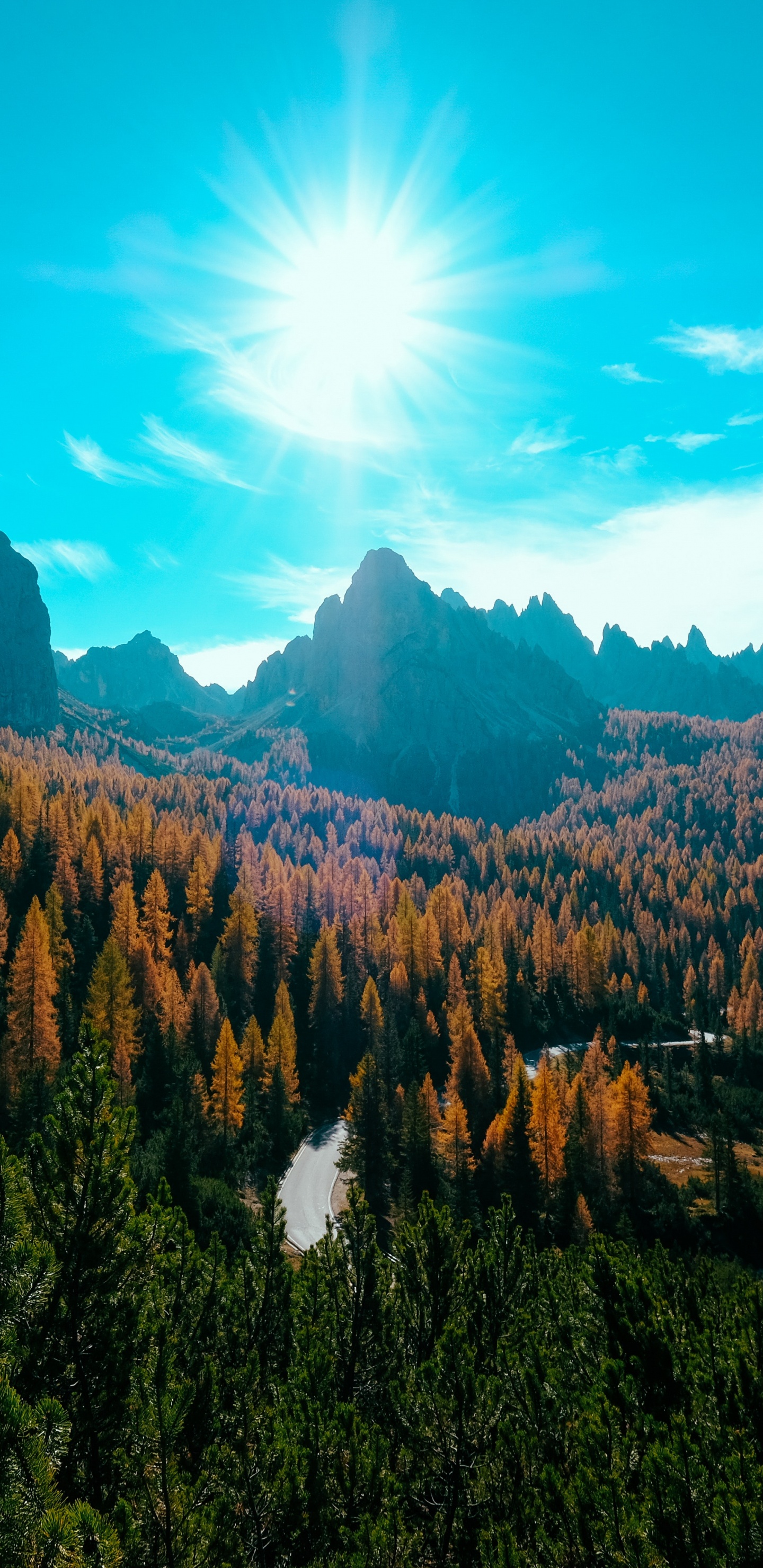 Обои горный рельеф, гора, природа, природный ландшафт, дикая местность в разрешении 1440x2960