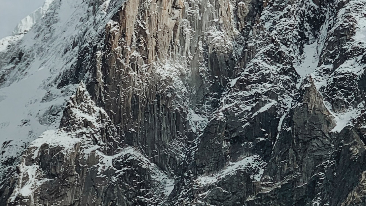 Обои гора, iOS 16, ios, облако, склон в разрешении 1280x720