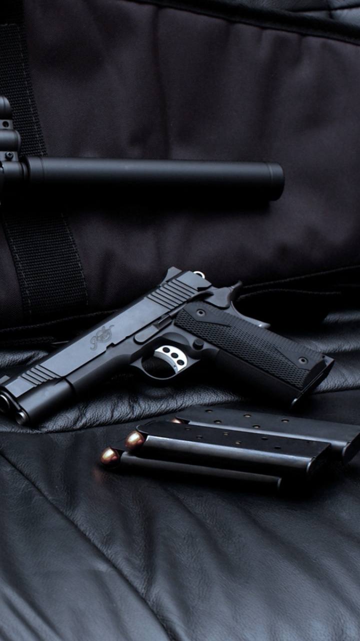 Обои пистолетпулемет, орудие, ручное огнестрельное оружие, огнестрельное оружие, триггер в разрешении 720x1280