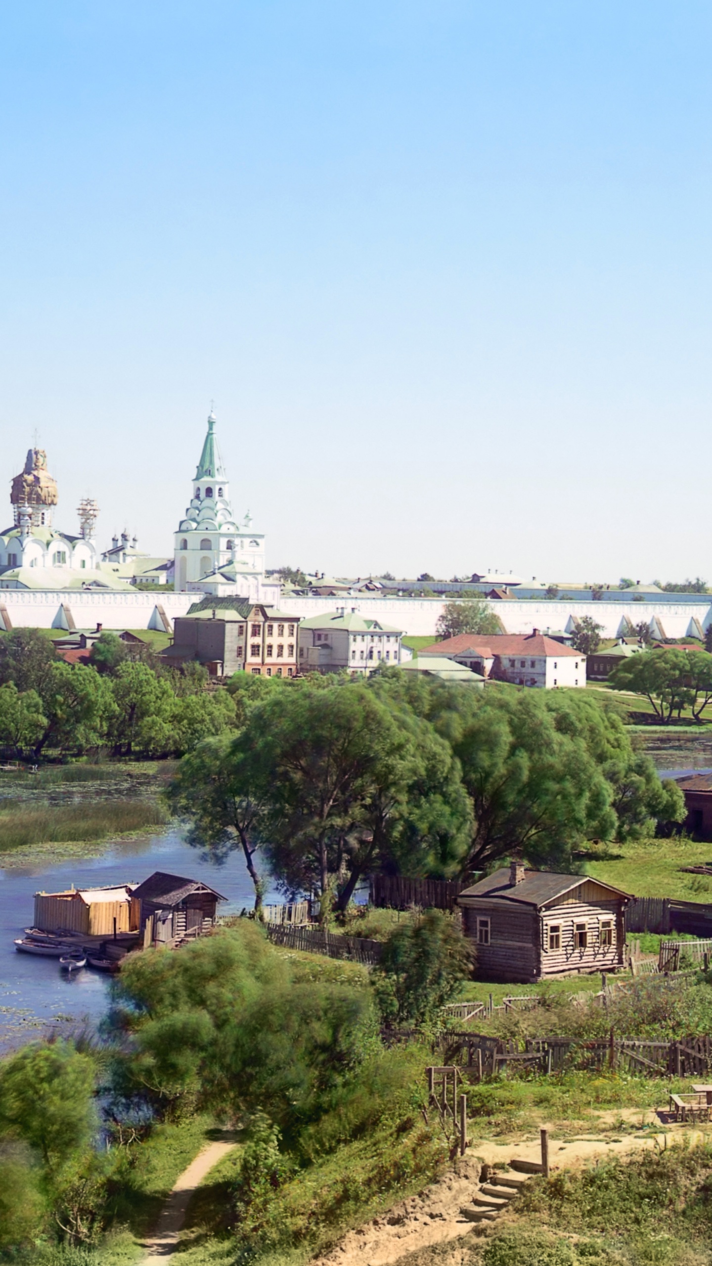 Обои город, реки, дерево, небо, Владимир Россия в разрешении 1440x2560