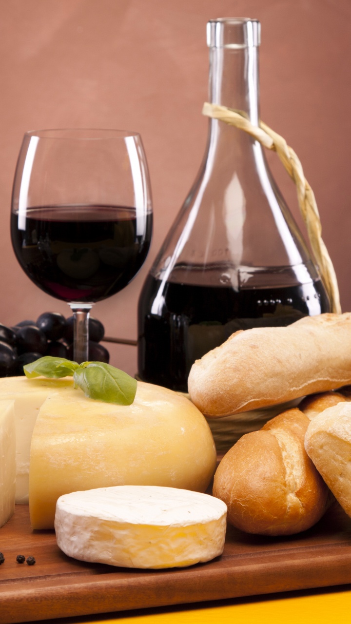 Обои вино, сыр, пища, бокал для вина, пармиджано реджано в разрешении 720x1280