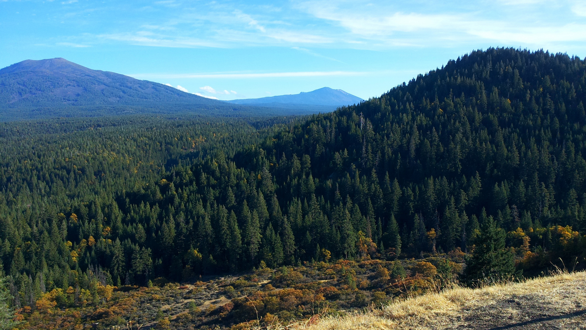 Обои горный рельеф, дикая местность, нагорье, хребет, растительность в разрешении 1920x1080