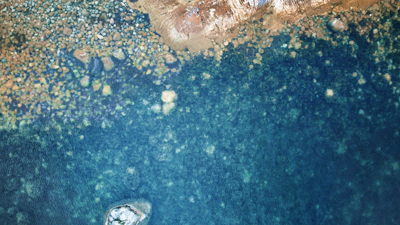 Обои айпад, ipad pro, apple, iPad Pro 2017, яблоко в разрешении 1366x768