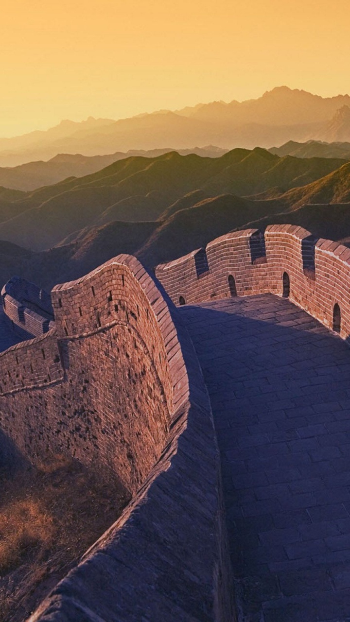 Обои великая Китайская стена, ориентир, стена, бесплодные земли, гора в разрешении 720x1280
